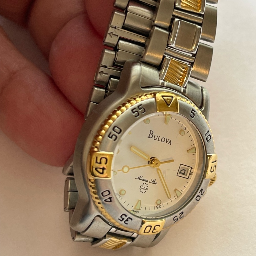 Bulova Women's  Marine Star Watch EUC needs battery